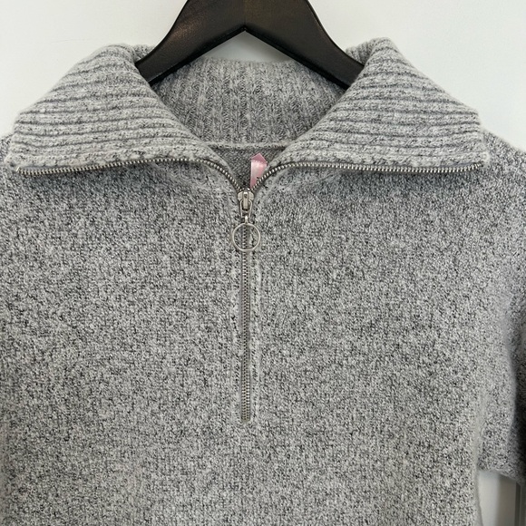 Love by Design Gray 1/4 Zip Sweater - Picture 2 of 7